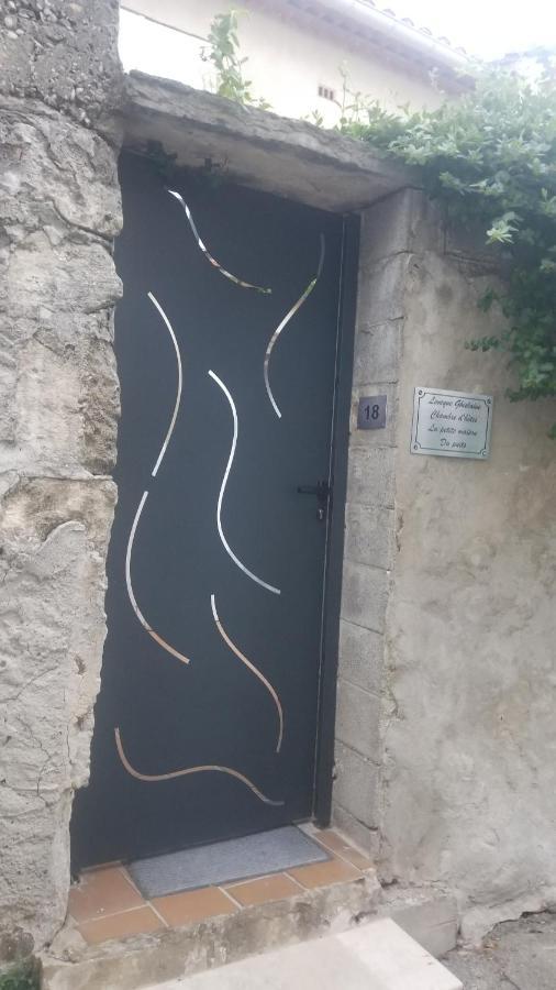 Chambre D'Hote La Petite Maison Du Puits Bollène Екстериор снимка
